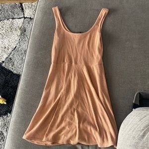 Ribbed dusty pink small skater dress